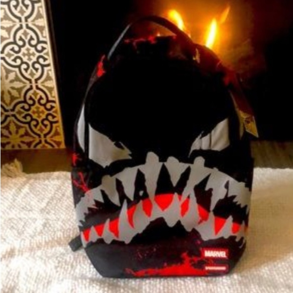 Marvel spraygrouns bookbag